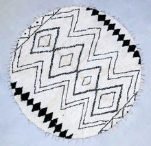 Load image into Gallery viewer, Round rug 8x8 - B558, Round rugs, The Wool Rugs, The Wool Rugs, 
