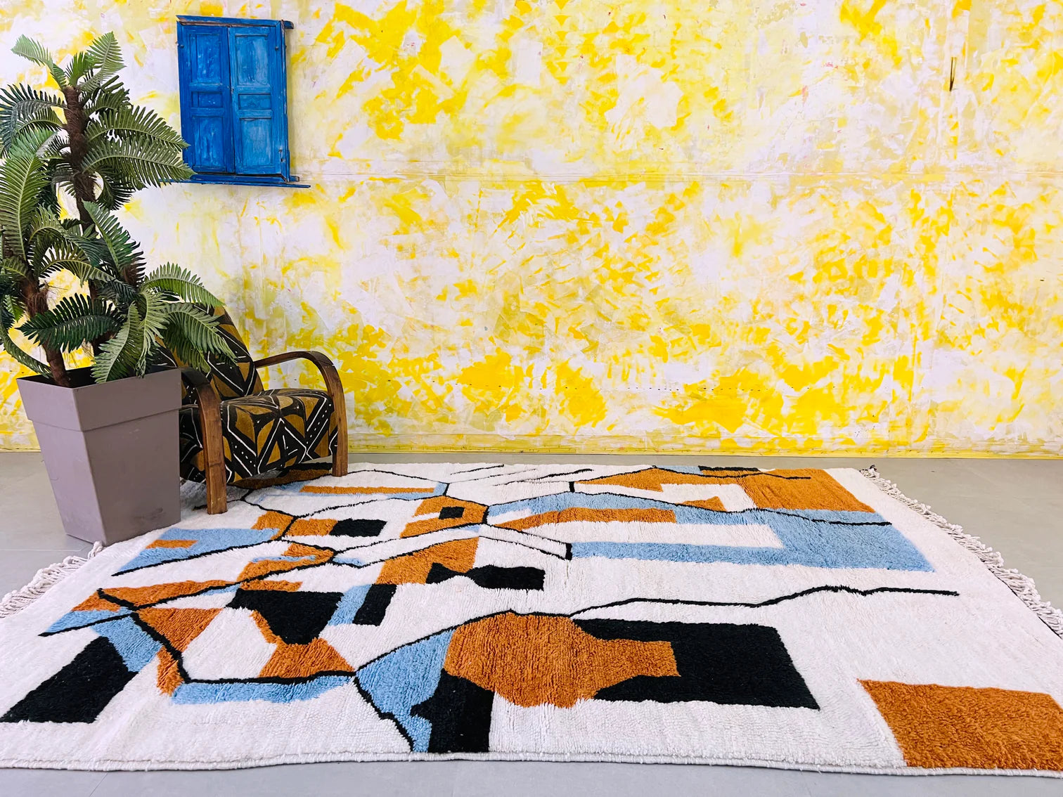 It can be fun and interesting to choose a custom Moroccan rug.