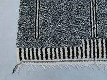 Load image into Gallery viewer, moroccan woolen rug, bedroom furniture, modern rug, personalized gift, custom rug, artisan crafted rug, unique home decor, berber runner, Morrocan rug, gift for mom, moroccan boujad rug, moroccan pink rug, geometric azilal rug
