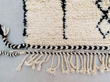 Load image into Gallery viewer, woven handmade rug, custom berber rug, wool checkered rug, soft moroccan rug, berber checkered rug, wedding gift, rugs for gift, knotted wool rug, beni ourain rug 5x8, berber handwoven, abstract rug, moroccan cream rug, made to order rug