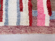 Load image into Gallery viewer, wool moroccan rug, ivory rug, morocco white rug, tufted rug, beniourain, moroccan shag rug, large floor carpet, antique azilal rug, hand woven rug, unique home decor, boho rugs, striped berber rug, off white rug