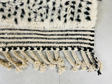 Load image into Gallery viewer, Custom berber rug (Copy), Custom rugs, The Wool Rugs, The Wool Rugs, 
