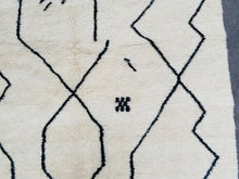 Load image into Gallery viewer, beni ourain rug vintage, 
beni ourain rug morocco, 
beni ourain rug 3x6, 
beni ourain rugs,  
moroccan rugs, 
morocco rugs, 
rugs moroccan, 
rugs wool, 
wool for rugs, 