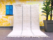 Load image into Gallery viewer, boho rug,
handmade rug,
morrocan rug,
kilim rug,
bedroom rug,
sheepskin rug,
living room rug,
berber rug,
wool rug,
abstract rug,
beni ourain rug,
colorful rug,
bohemian rug,
retro rug,
oriental rug,
rug for bedroom,
