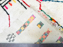 Load image into Gallery viewer, beni ourain rugs,  
moroccan rugs, 
morocco rugs, 
rugs moroccan, 
rugs wool, 
wool for rugs, 
area wool rug, 
wool rugs, 
berber carpet, 
berber rugs, 
handmade rug, 