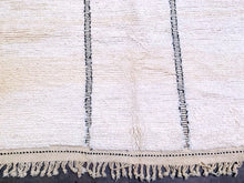 Load image into Gallery viewer, boho rug,
handmade rug,
morrocan rug,
kilim rug,
bedroom rug,
sheepskin rug,
living room rug,
berber rug,
wool rug,
abstract rug,
beni ourain rug,
colorful rug,
bohemian rug,
retro rug,
oriental rug,
rug for bedroom,
