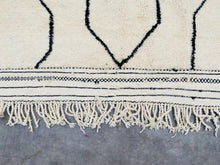 Load image into Gallery viewer, beni ourain rug vintage, 
beni ourain rug morocco, 
beni ourain rug 3x6, 
beni ourain rugs,  
moroccan rugs, 
morocco rugs, 
rugs moroccan, 
rugs wool, 
wool for rugs, 