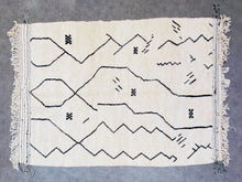 Load image into Gallery viewer, beni ourain rug vintage, 
beni ourain rug morocco, 
beni ourain rug 3x6, 
beni ourain rugs,  
moroccan rugs, 
morocco rugs, 
rugs moroccan, 
rugs wool, 
wool for rugs, 