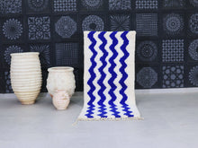 Load image into Gallery viewer, Moroccan  Rug 3x7 -  B12
