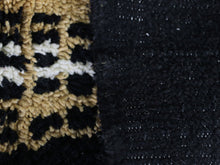 Load image into Gallery viewer, Beni Ourain  Rug 3x5 -  B5

