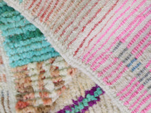 Load image into Gallery viewer, Handmade Moroccan  Rug 7x9 - A47, Rugs, The Wool Rugs, The Wool Rugs, 
