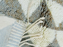 Load image into Gallery viewer, Handmade rug, Custom rugs, The Wool Rugs, The Wool Rugs, 