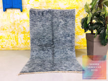 Load image into Gallery viewer, Misty Blue Woolen Rug 3x6 ft -  G5367
