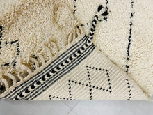 Load image into Gallery viewer, MOROCCAN WOOL CARPET - moroccan beni ourain custom rug
