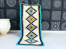 Load image into Gallery viewer, Handmade Moroccan Berber Rug 2x5 - TB13
