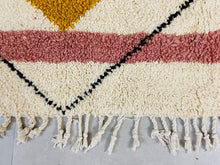 Load image into Gallery viewer, Moroccan Handmade rug ,Beni ourain style Morocco wool Berber Rug
