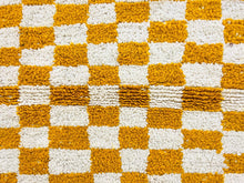 Load image into Gallery viewer, Golden Checkerboard Rug 3x9 ft - G5381
