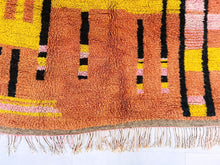 Load image into Gallery viewer, Orange M&#39;rirt Rug 6x9 ft - G5454
