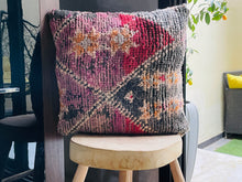 Load image into Gallery viewer, Decorative Pillows, Outdoor Pillow Cover, Window Seat Cushion, Moroccan Pillow, Outdoor Throw Pillow, Kilim Pillow Cover, Throw Pillow Cover, floor pillow, pillow cover, home decor, pillow cases, Floor Pouf, Kilim Pillows
