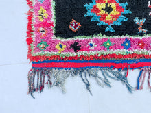 Load image into Gallery viewer, Boucherouite rug 5x9 - D63