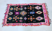 Load image into Gallery viewer, Boucherouite rug 5x9 - D63