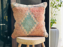 Load image into Gallery viewer, kilim pillow, kilim cushion cover,         throw pillow cover, boho pillow,  handmade kilim,  bohemian pillow, decorative throw,  
