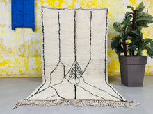 Load image into Gallery viewer, Beni ourain rug 5x8 - B791, Rugs, The Wool Rugs, The Wool Rugs, 
