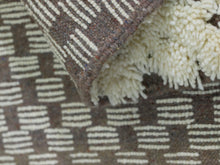 Load image into Gallery viewer, Full view of a handwoven Moroccan rug with neutral tones.
