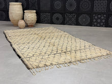Load image into Gallery viewer, Vintage Moroccan Rug 6x11 - F52, Rugs, The Wool Rugs, The Wool Rugs, 
