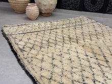 Load image into Gallery viewer, Vintage Moroccan Rug 6x11 - F52, Rugs, The Wool Rugs, The Wool Rugs, 
