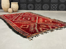 Load image into Gallery viewer, Vintage Rug 7x11 - F1, Rugs, The Wool Rugs, The Wool Rugs, 

