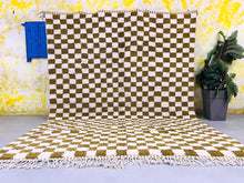 Load image into Gallery viewer, Olive green Checkerboard Rug 10x13 ft - G5734
