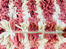 Load image into Gallery viewer, Charming Handwoven Pink and White rug
