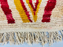 Load image into Gallery viewer, boucherouite runners,large rugs runner,long moroccan runner,berber rugs runner,long runner rugs,2x9 runner rug,large long rug,long large runner,berber runner 2x9,boucherouite runner,moroccan large rugs,moroccan rug runner,vintage rug runner
