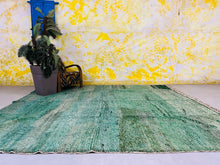 Load image into Gallery viewer, solid green rug,9x10 area rug,antique rug,area rug,berber rug,boujad rug,handmade rug,hand woven rug,moroccan rug,moroccan rugs,old rug,tribal rug,vintage rug
