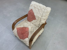 Load image into Gallery viewer, Handmade Moroccan Chair - CH70
