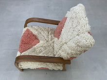 Load image into Gallery viewer, Handmade Moroccan Chair - CH70
