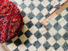 Load image into Gallery viewer, Checkered Rug 4x9 - CH3