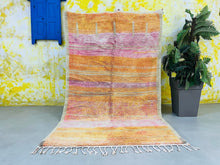 Load image into Gallery viewer, Orange Woolen rug 5x8 ft - G5553
