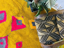 Load image into Gallery viewer, Bohemian Moroccan Rug 8x10 ft - N7302, Rugs, The Wool Rugs, The Wool Rugs, 
