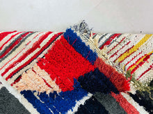 Load image into Gallery viewer, Boucherouite Rug, vintage rug, Berber Rug Vintage, Morocco Rug, Berber area rug, Abstract rug, Boho rug, Unique rug, Moroccan Rugs, Antique rug, Handmade rug, runner rug, Authentic rug
