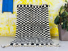 checkered rug 5x8 ft - N7323