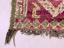 Load image into Gallery viewer, Moroccan Wool Rug 5x11 ft - G1605
