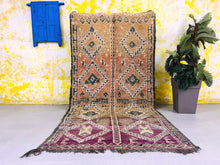 Load image into Gallery viewer, Moroccan Wool Rug 5x11 ft - G1605
