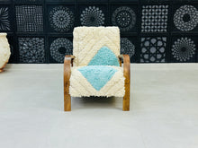 Load image into Gallery viewer, Chic moroccan walnut wood