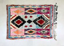 Load image into Gallery viewer, vintage boucherouite rug 4x6 ft - N7156, Boucherouite Rugs, The Wool Rugs, The Wool Rugs, vintage boucherouite rug 4x6 ft - N7156
