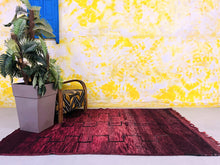 Load image into Gallery viewer, Abstract Rug 5x7 ft - GP203
