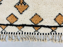 Load image into Gallery viewer, Custom Moroccan Rug 95
