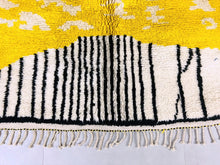 Load image into Gallery viewer, Chic moroccan style rug 5x8 ft - G5479
