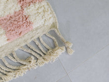 Load image into Gallery viewer, Handmade Moroccan Beni Ourain Checkered Rug 5x8 - A68, Rugs, The Wool Rugs, The Wool Rugs, 
